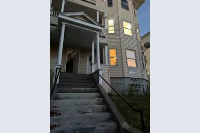 17 Jones St #2, Worcester, MA 01604 - Photo 2