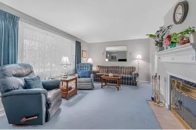 343 Clark Road, Lowell, MA 01852 - Photo 6