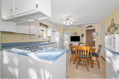 343 Clark Road, Lowell, MA 01852 - Photo 10