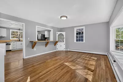 9 Thompson Rd, Hubbardston, MA 01452 - Photo 14