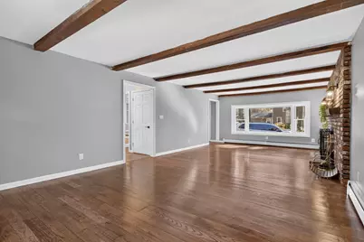 9 Thompson Rd, Hubbardston, MA 01452 - Photo 8