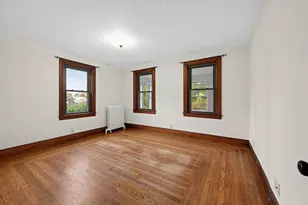 54 Silver St, Taunton, MA 02780 - Photo 6