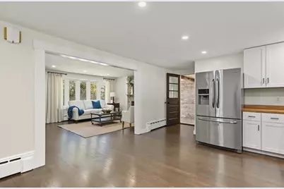 324 Pleasant Street, Franklin, MA 02038 - Photo 8