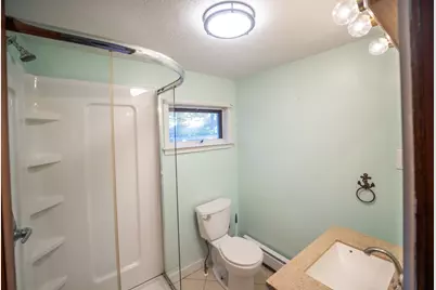 21 Reed Ave, Chicopee, MA 01020 - Photo 6