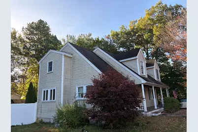 8 Newton, Tewksbury, MA 01876 - Photo 2
