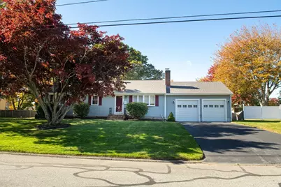 10 Brook Dr, Fairhaven, MA 02719 - Photo 4