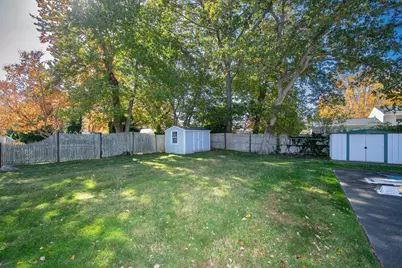 10 Brook Dr, Fairhaven, MA 02719 - Photo 36