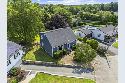 10 Rounseville St, New Bedford, MA 02745 - Photo 4