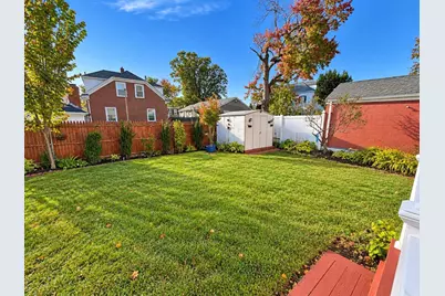 18 Campbell Ave, North Providence, RI 02904 - Photo 32