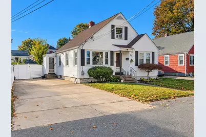 18 Campbell Ave, North Providence, RI 02904 - Photo 1