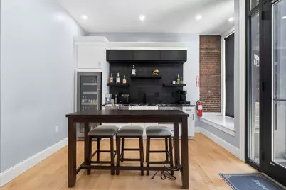 129 N Washington Street #1, Boston, MA 02114 - Photo 6