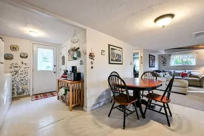 198 Wampatuck St, Pembroke, MA 02359 - Photo 10