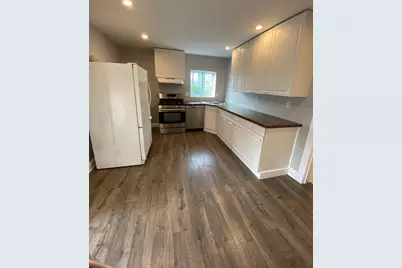65 Essex St, Swampscott, MA 01907 - Photo 32