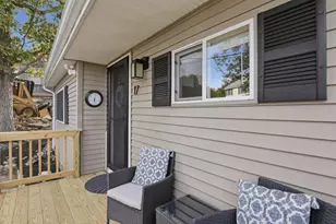 17 Overlook Rd, Weymouth, MA 02189 - Photo 1