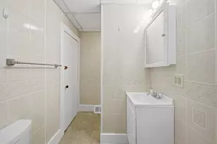 199 Mt Hope St, Lowell, MA 01854 - Photo 16