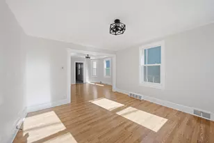 199 Mt Hope St, Lowell, MA 01854 - Photo 6