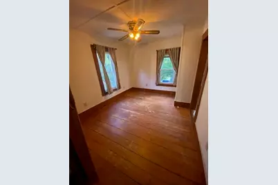 34 Eddy St #L, Ware, MA 01082 - Photo 4