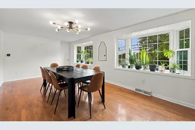106 Russell St, Peabody, MA 01960 - Photo 6