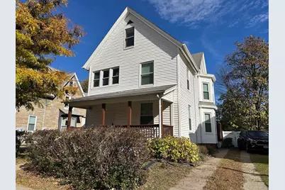 434 Pleasant St, Holyoke, MA 01040 - Photo 1