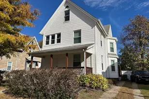 434 Pleasant St, Holyoke, MA 01040 - Photo 1
