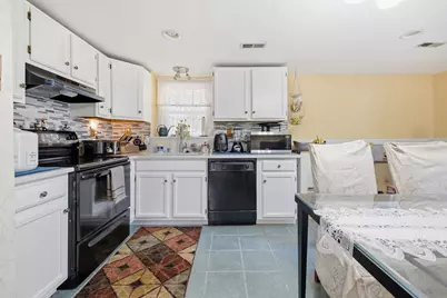 9-11 Leo Egan Way, Randolph, MA 02368 - Photo 28