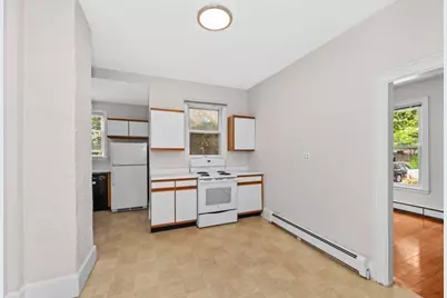 107 Ocean St #1, Lynn, MA 01902 - Photo 10