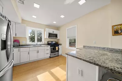 8 Kilmer Ave, Taunton, MA 02780 - Photo 4