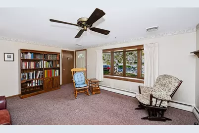18 Meadow Ln, Lunenburg, MA 01462 - Photo 10