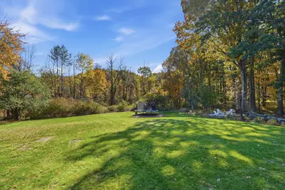8 Cloverfield Dr, Andover, MA 01810 - Photo 18