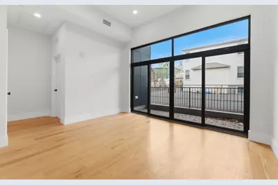 421 High St #101, Medford, MA 02155 - Photo 12