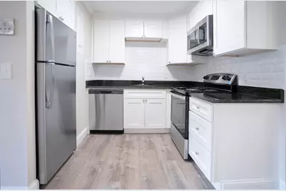 24 Presidential Dr #2, Quincy, MA 02169 - Photo 8