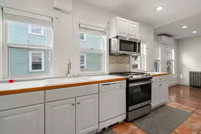 70 Putnam Street #70, Watertown, MA 02472 - Photo 8