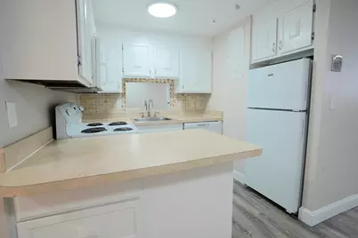 36 Presidential Dr #2, Quincy, MA 02169 - Photo 6