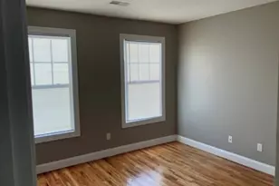517 McKinstry Ave, Chicopee, MA 01020 - Photo 2