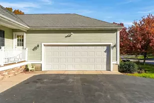 68 Karen Way, Raynham, MA 02767 - Photo 12