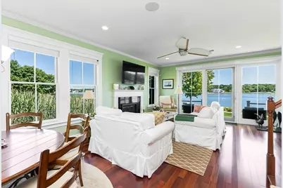 58 River St, Danvers, MA 01923 - Photo 2