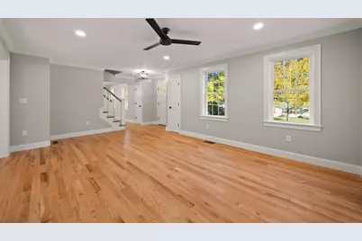 121 Pine St, Bridgewater, MA 02324 - Photo 4