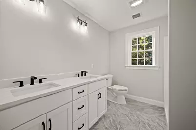121 Pine St, Bridgewater, MA 02324 - Photo 22