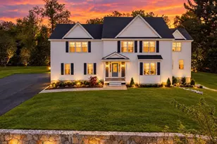 10 Laurel Gln Ct, Holliston, MA 01746 - Photo 1