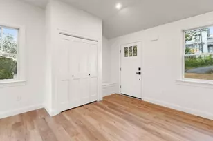 32 Beacon St, Gloucester, MA 01930 - Photo 24
