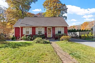 135 Temple St, Gardner, MA 01440 - Photo 1