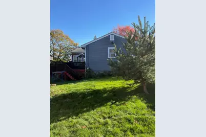 31 Crowningshield Rd, Worcester, MA 01604 - Photo 18
