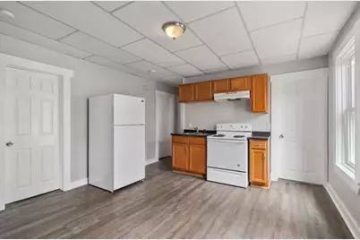 34 Esther St #1A, Worcester, MA 01607 - Photo 1