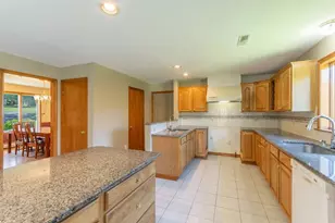 72 S Brook Rd, East Longmeadow, MA 01028 - Photo 22
