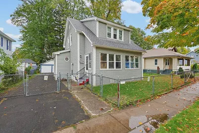 173 Albemarle, Springfield, MA 01109 - Photo 2