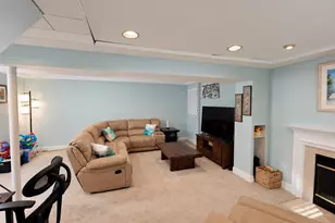 2 Empire Cir, Bellingham, MA 02019 - Photo 28