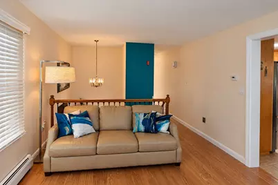 2 Empire Cir, Bellingham, MA 02019 - Photo 12