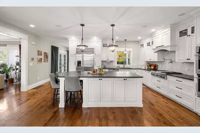 28 Wiley Street, Wakefield, MA 01880 - Photo 6