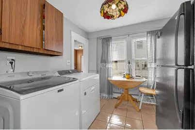 115 Puffer St, Lowell, MA 01851 - Photo 8