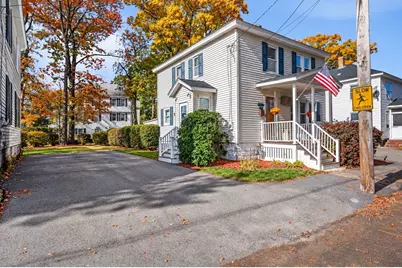 115 Puffer St, Lowell, MA 01851 - Photo 2